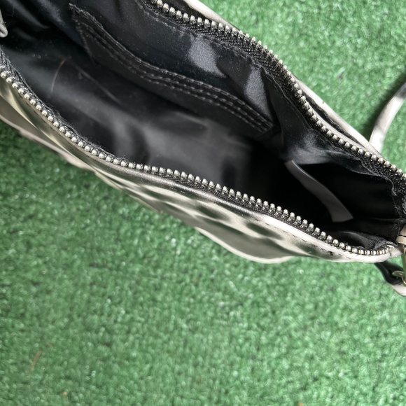 Steve Madden purse - Picture 7 of 10